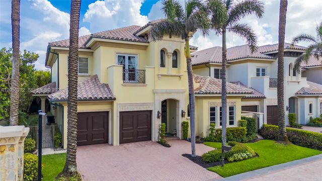 4044 S Ocean Boulevard, Highland Beach, FL 33487