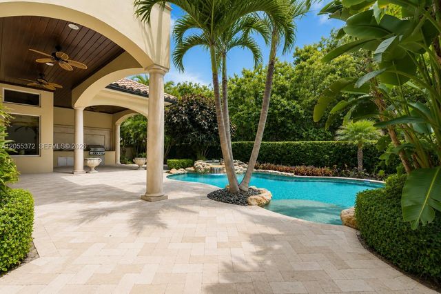 4044 S Ocean Boulevard, Highland Beach, FL 33487