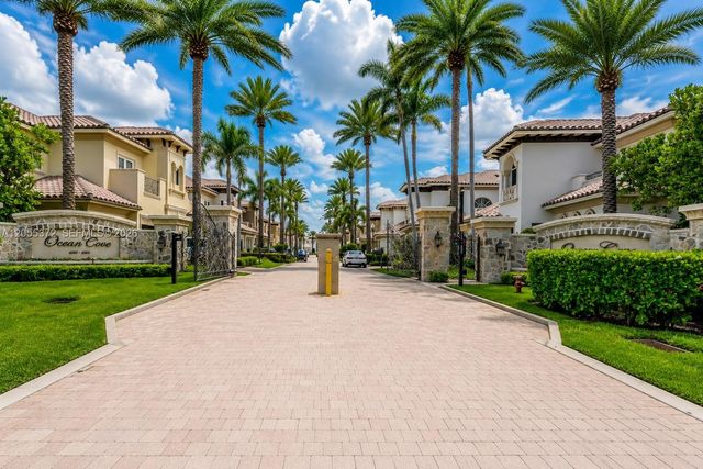 4044 S Ocean Boulevard, Highland Beach, FL 33487