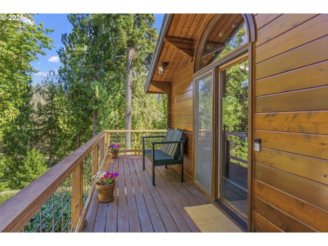 4949 LEWIS RIVER Rd, Woodland, WA 98674