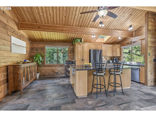 4949 LEWIS RIVER Rd, Woodland, WA 98674
