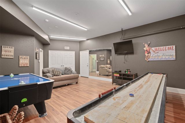 238 E Saint Andrews Drive, Mabank, TX 75156
