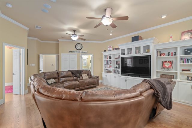 238 E Saint Andrews Drive, Mabank, TX 75156
