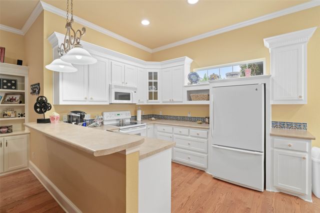 238 E Saint Andrews Drive, Mabank, TX 75156
