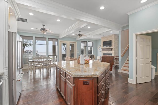 238 E Saint Andrews Drive, Mabank, TX 75156