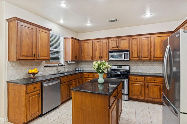3720 Fossilwood WAY, Round Rock, TX 78681