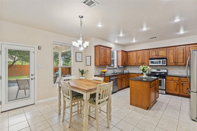 3720 Fossilwood WAY, Round Rock, TX 78681