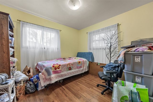1411 Plum St, Iowa City, IA 52240