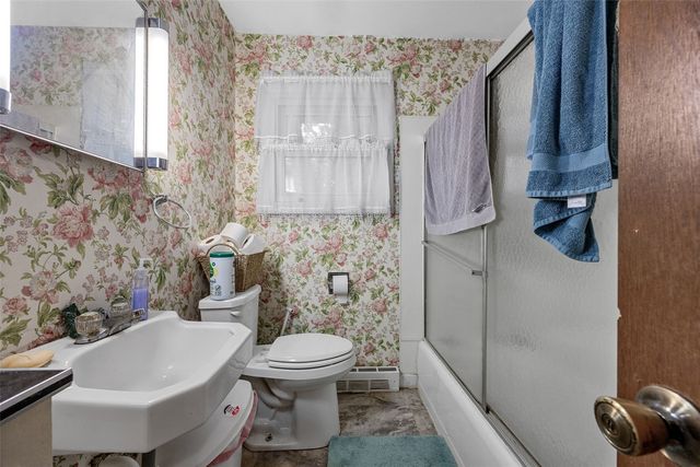 1411 Plum St, Iowa City, IA 52240