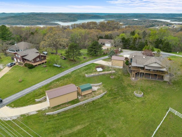58 Homestead Lane, Kimberling City, MO 65686