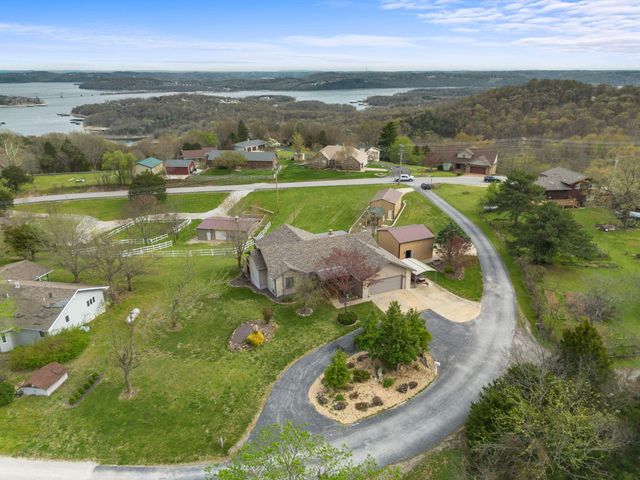 58 Homestead Lane, Kimberling City, MO 65686