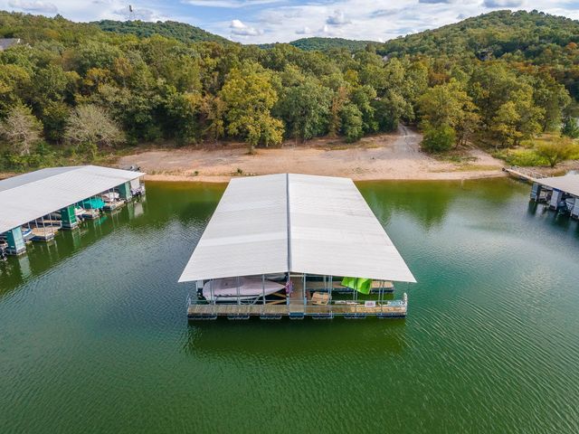 58 Homestead Lane, Kimberling City, MO 65686