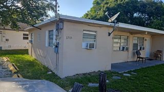 1715 NW 8th Court 1, Fort Lauderdale, FL 33311