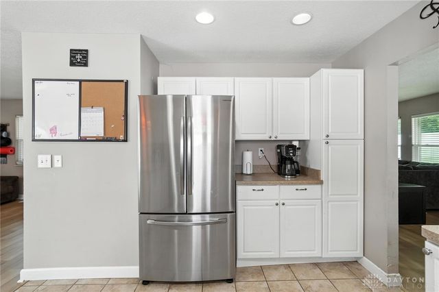 4984 Sweetleaf Drive, Dayton, OH 45424