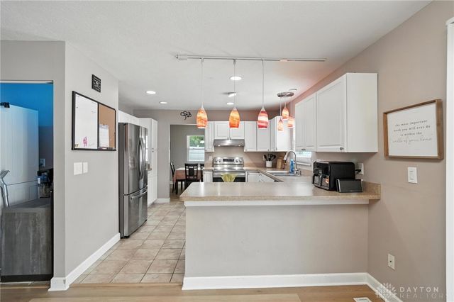 4984 Sweetleaf Drive, Dayton, OH 45424