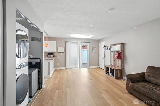 4984 Sweetleaf Drive, Dayton, OH 45424