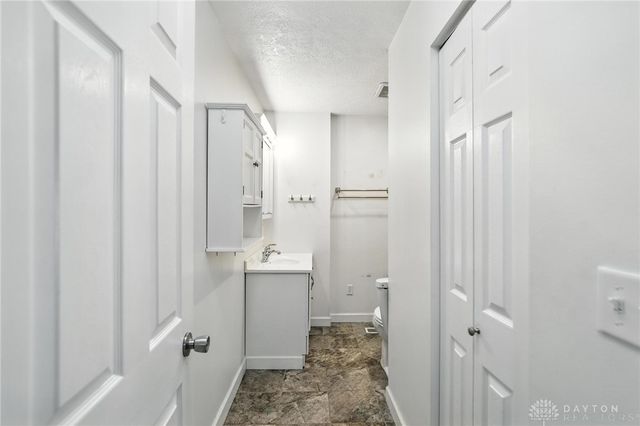 4984 Sweetleaf Drive, Dayton, OH 45424