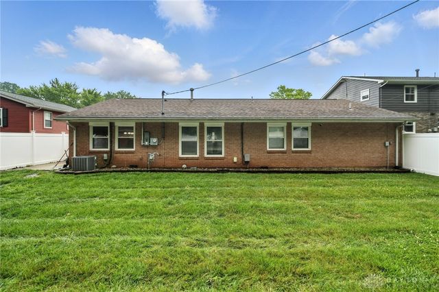 4984 Sweetleaf Drive, Dayton, OH 45424