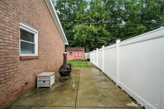 4984 Sweetleaf Drive, Dayton, OH 45424