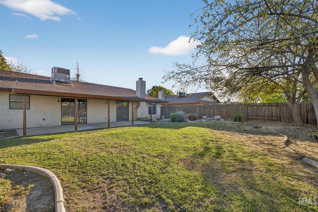 4320 Milo Avenue, Bakersfield, CA 93313
