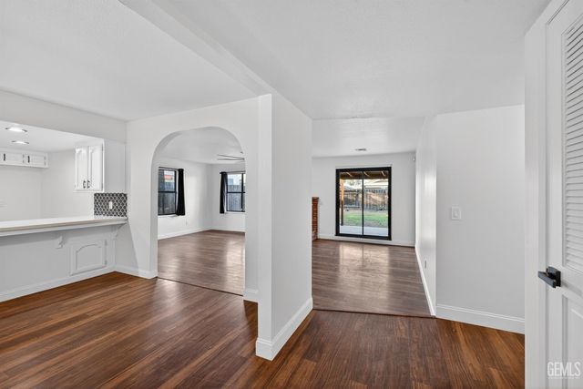 4320 Milo Avenue, Bakersfield, CA 93313