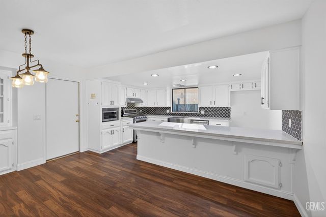 4320 Milo Avenue, Bakersfield, CA 93313