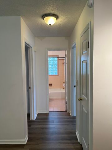 109 Tupperway Drive A, Summerville, SC 29483