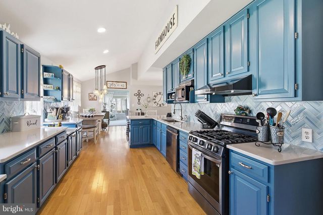 110 DOLLMORE AVE, Waretown, NJ 08758