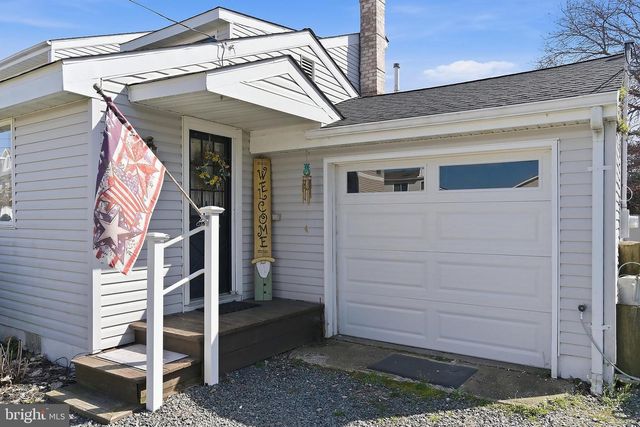 110 DOLLMORE AVE, Waretown, NJ 08758