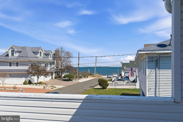 110 DOLLMORE AVE, Waretown, NJ 08758
