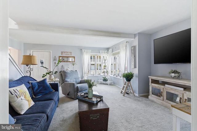 110 DOLLMORE AVE, Waretown, NJ 08758