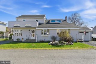 110 DOLLMORE AVE, Waretown, NJ 08758