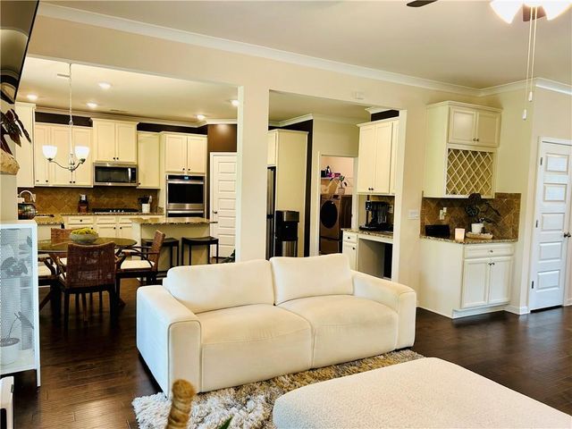 330 Darien Drive, Senoia, GA 30276