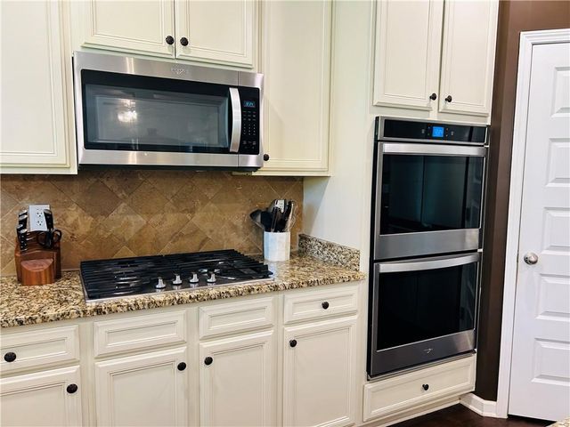 330 Darien Drive, Senoia, GA 30276