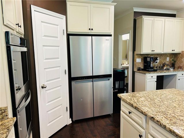 330 Darien Drive, Senoia, GA 30276