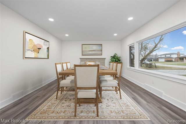 17348 Hilton Street, Southfield, MI 48075