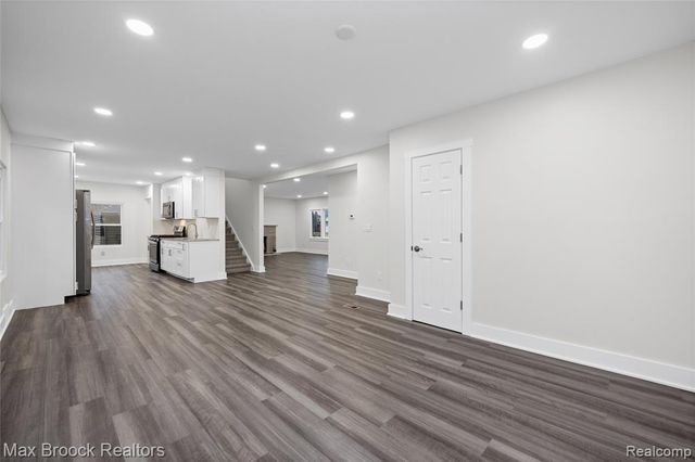 17348 Hilton Street, Southfield, MI 48075