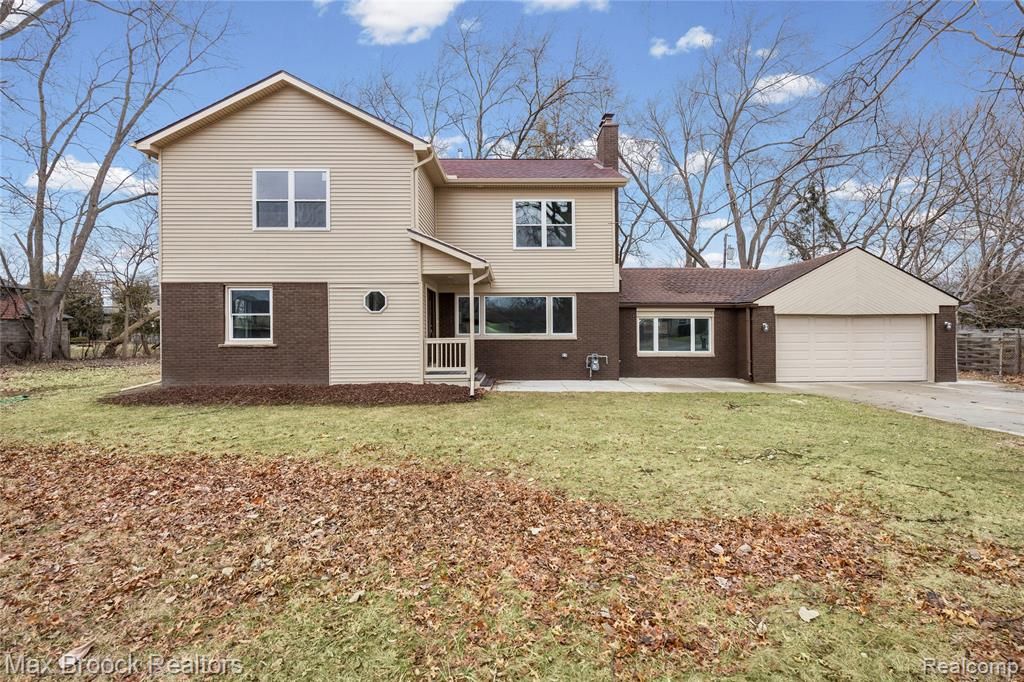 17348 Hilton Street, Southfield, MI 48075