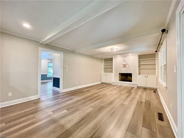 5345 Lake Lawson RD, Virginia Beach, VA 23455