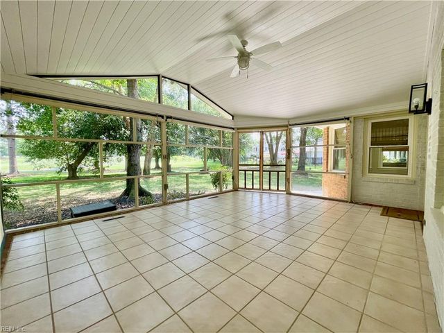 5345 Lake Lawson RD, Virginia Beach, VA 23455