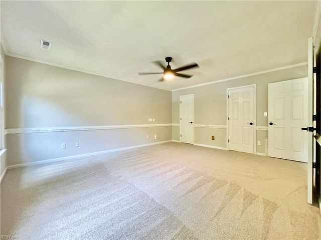 5345 Lake Lawson RD, Virginia Beach, VA 23455