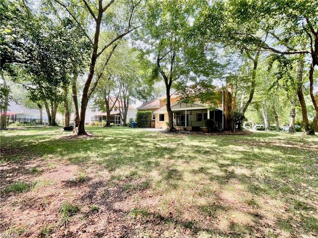 5345 Lake Lawson RD, Virginia Beach, VA 23455
