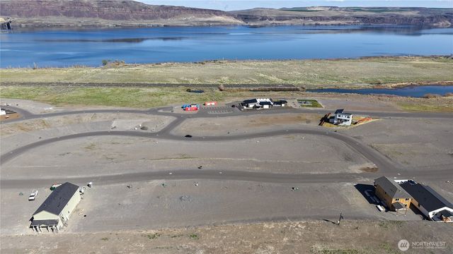 321 Bridgeview Drive, Vantage, WA 98950