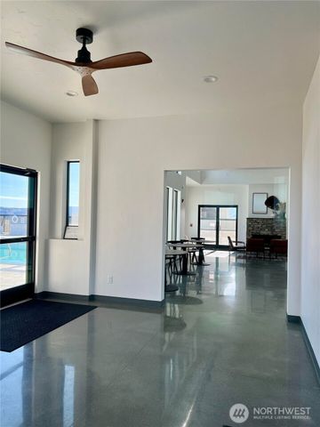 321 Bridgeview Drive, Vantage, WA 98950