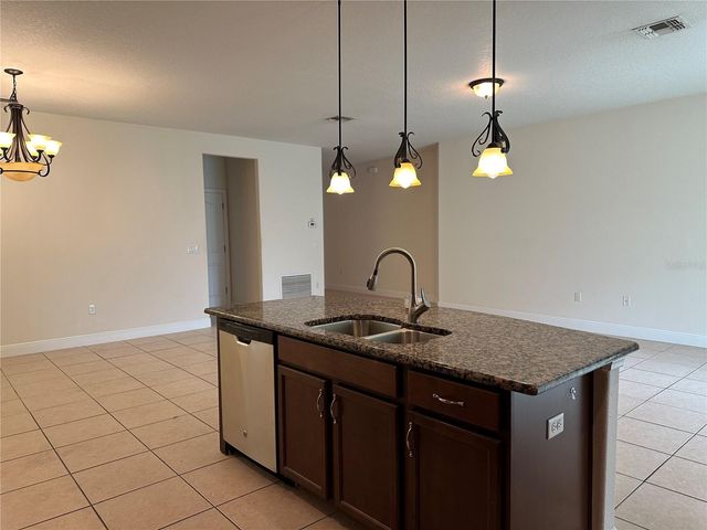 8112 RED CROSSBILL STREET, Winter Garden, FL 34787