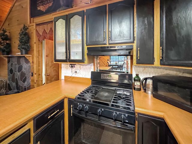 9726 Ruff Hill Trl, Brownsville, CA 95919