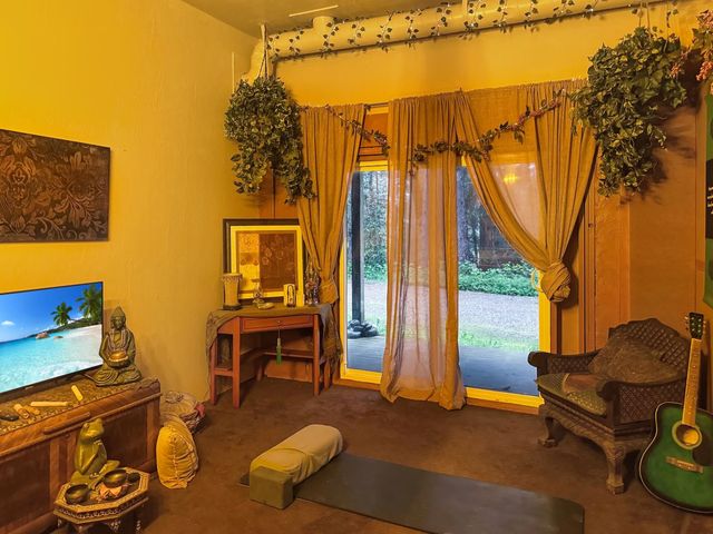 9726 Ruff Hill Trl, Brownsville, CA 95919