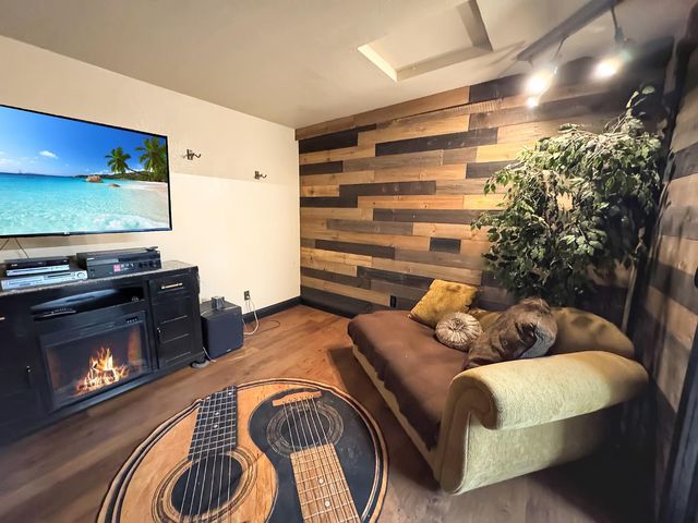 9726 Ruff Hill Trl, Brownsville, CA 95919