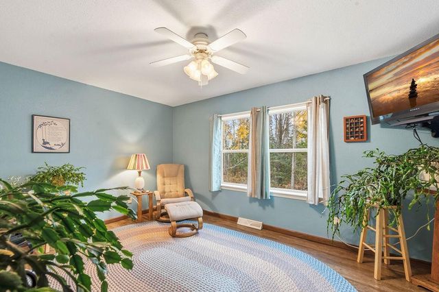 5251 Grabert Road, Fredenberg Twp, MN 55803