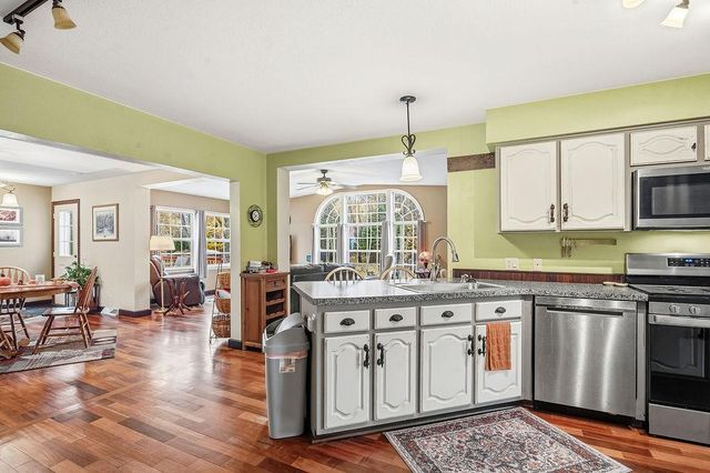 5251 Grabert Road, Fredenberg Twp, MN 55803